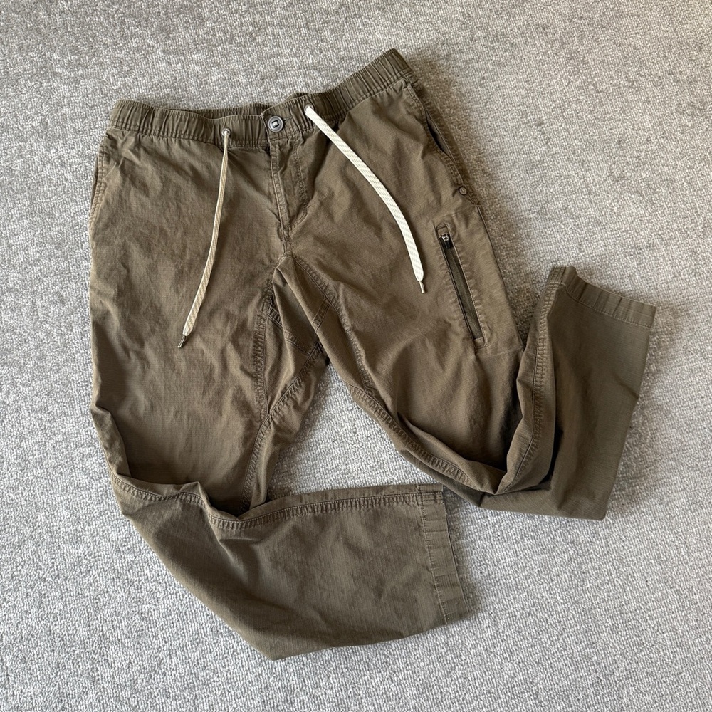 Vuori Ripstop Traveler Jogger Pant Men's Large Dark Oregano Elastic/Button/Zip